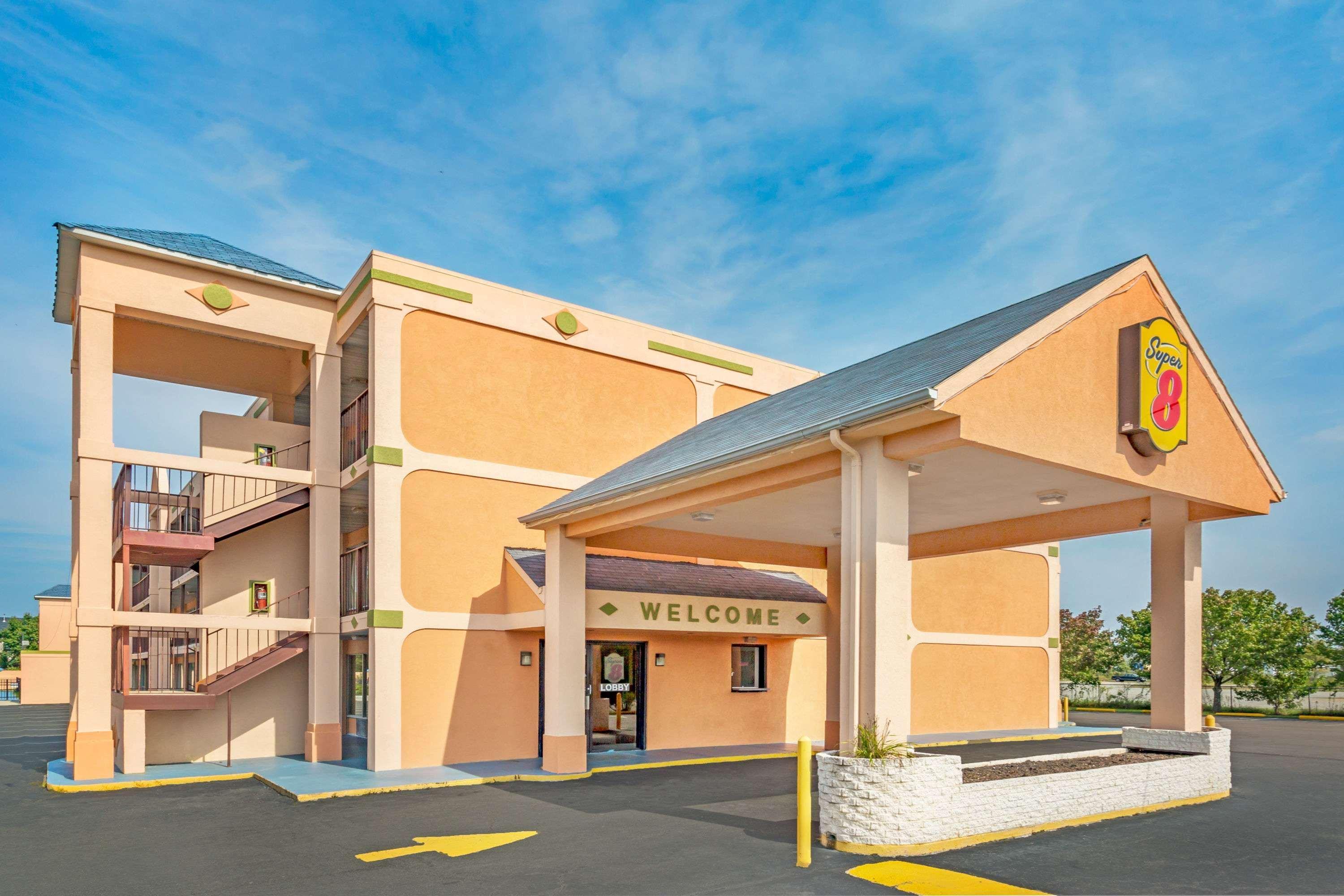 Super 8 Hotel Ashland Exterior photo